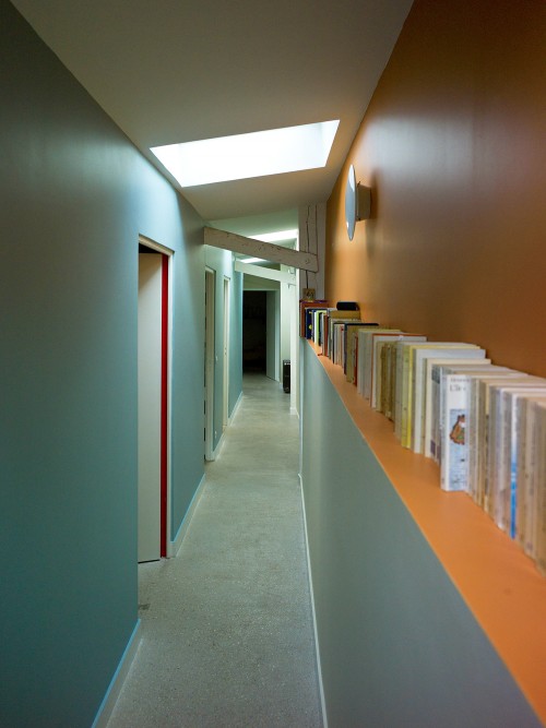 The first floor corridor

